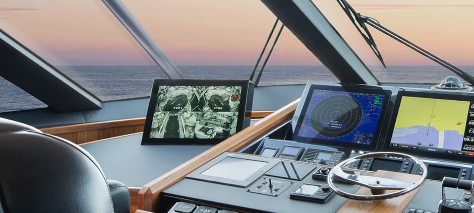 Multiple Camera Display System for Boat Cameras